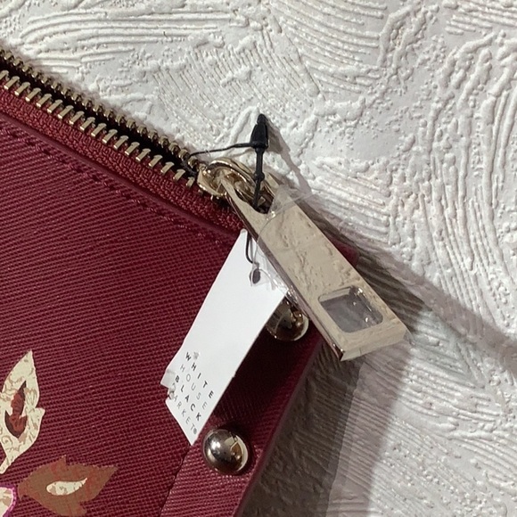 White House Black Market NEW - simple chic studded floral Wristlet - Picture 5 of 9